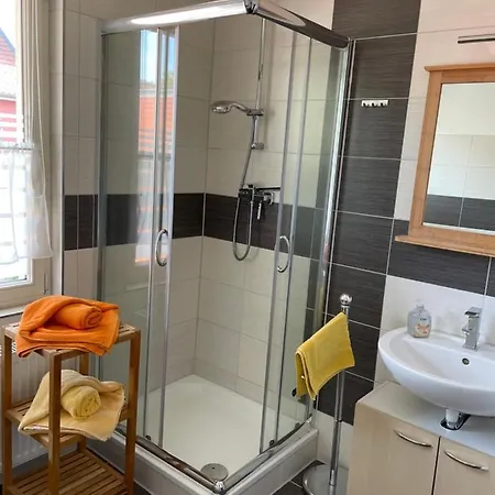 Goldener Anker, Verschiedene Gemuetliche Apartmán *