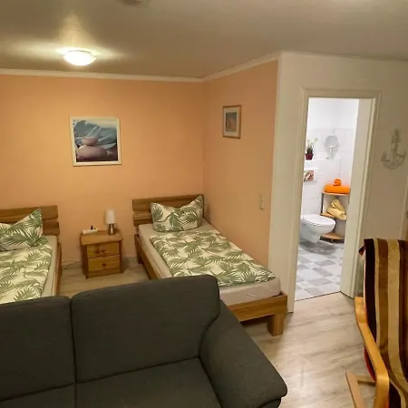 Goldener Anker, Verschiedene Gemuetliche Rheinsberg