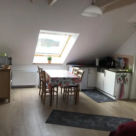 Goldener Anker, Verschiedene Gemuetliche 아파트