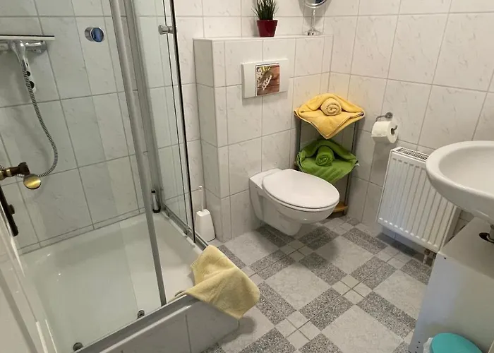 Goldener Anker, Verschiedene Gemuetliche ラインスベルク