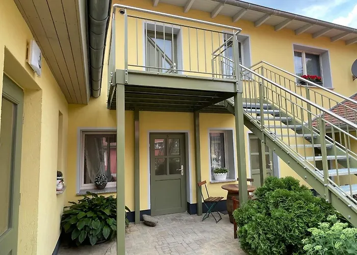 Goldener Anker, Verschiedene Gemuetliche ラインスベルク