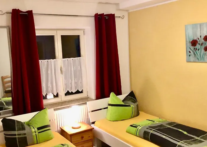 Goldener Anker, Verschiedene Gemuetliche ラインスベルク