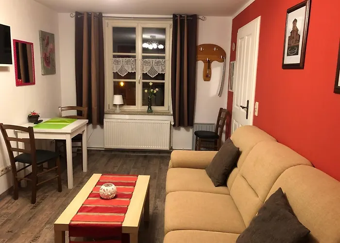 Goldener Anker, Verschiedene Gemuetliche アパート ラインスベルク